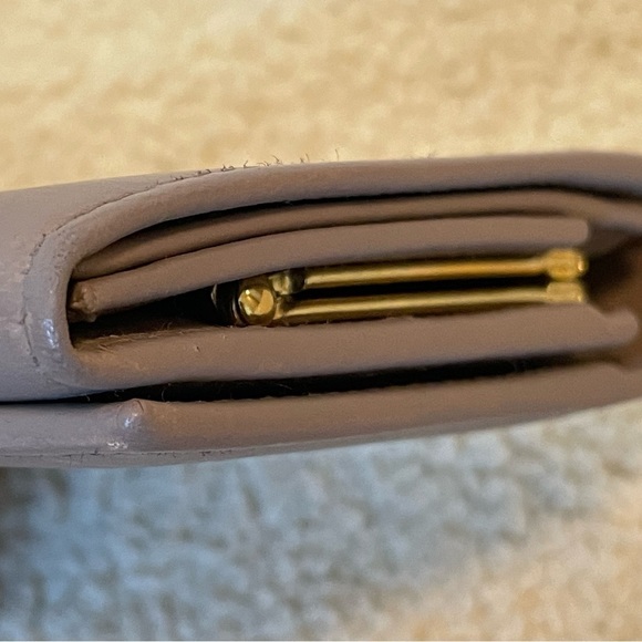 Gucci Dusty Purple Leather Long Wallet - Picture 17 of 17